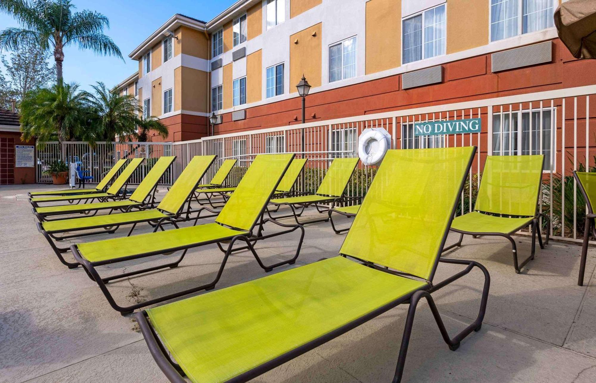 Extended Stay America Suites - Orlando - Convention Center - Universal Blvd Williamsburg Экстерьер фото