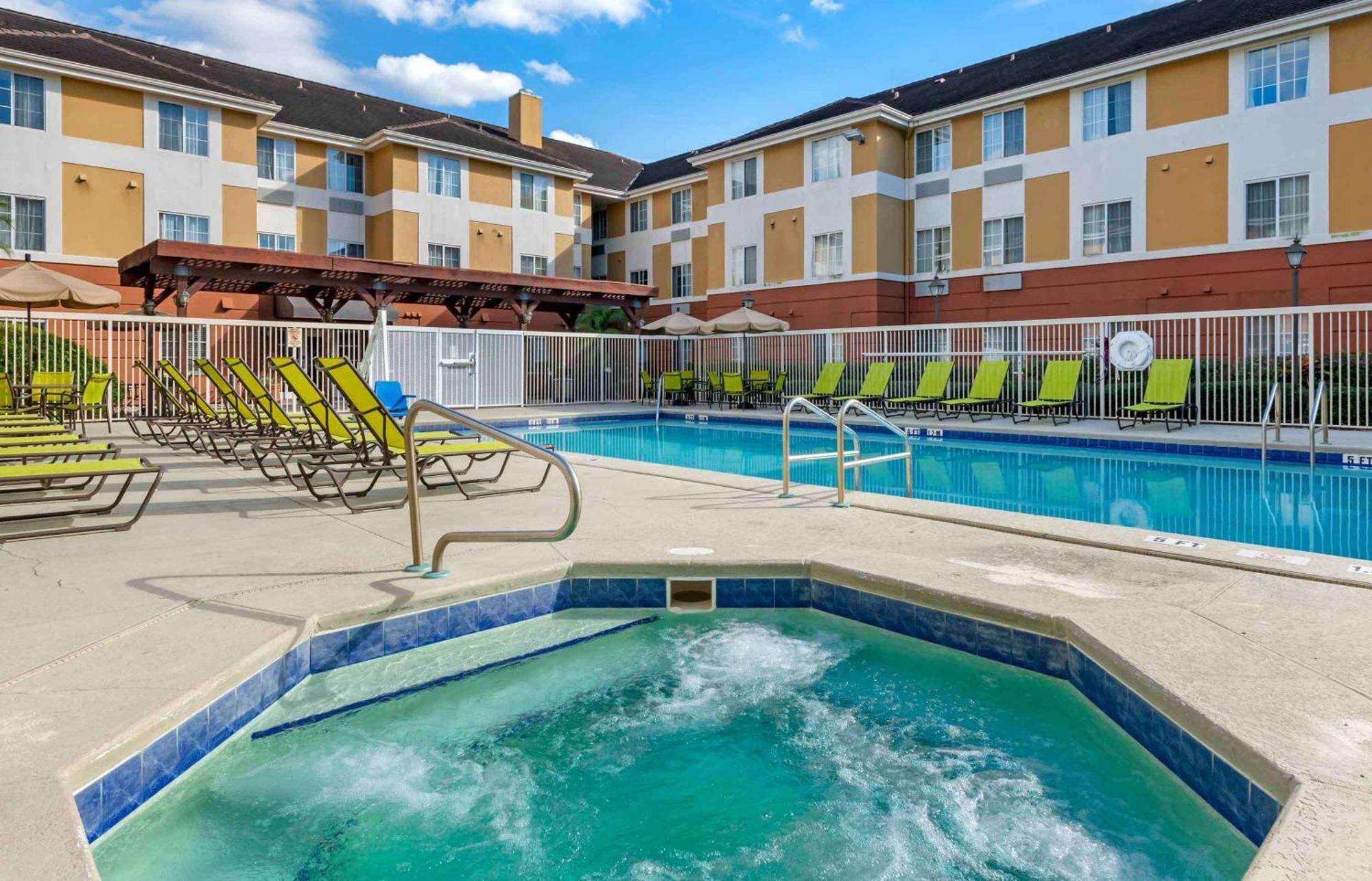 Extended Stay America Suites - Orlando - Convention Center - Universal Blvd Williamsburg Экстерьер фото