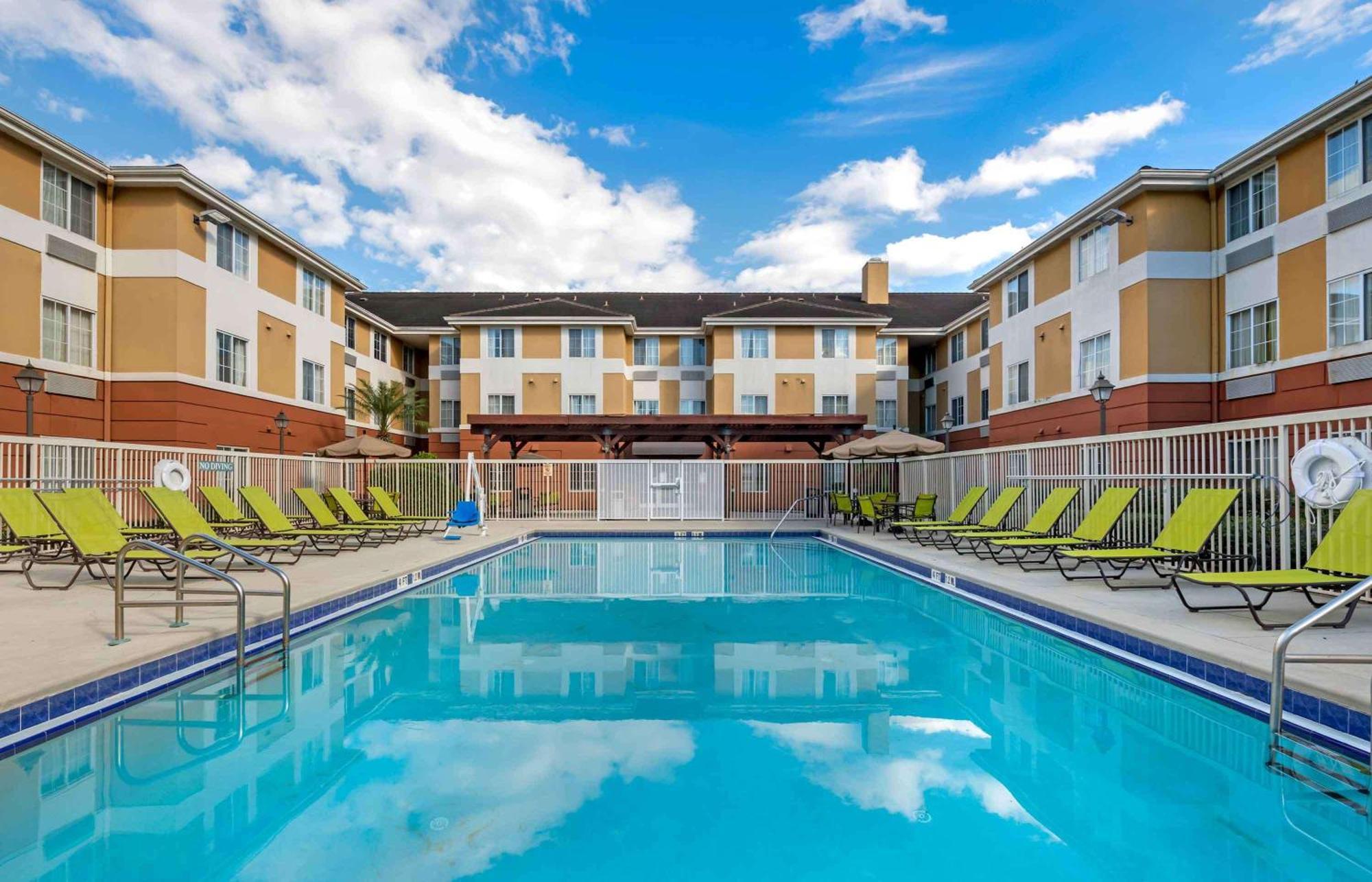 Extended Stay America Suites - Orlando - Convention Center - Universal Blvd Williamsburg Экстерьер фото